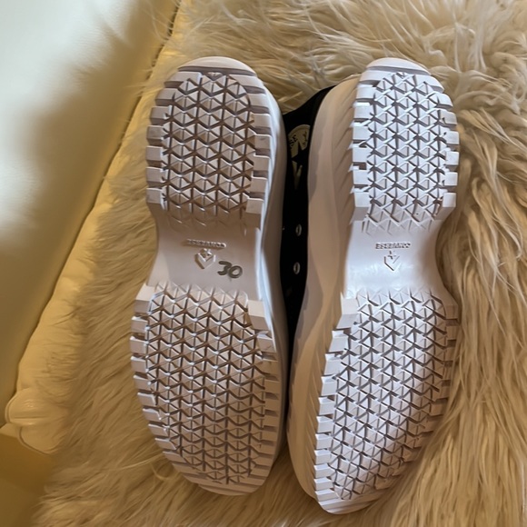 Converse Black Perfect ! - Picture 5 of 5